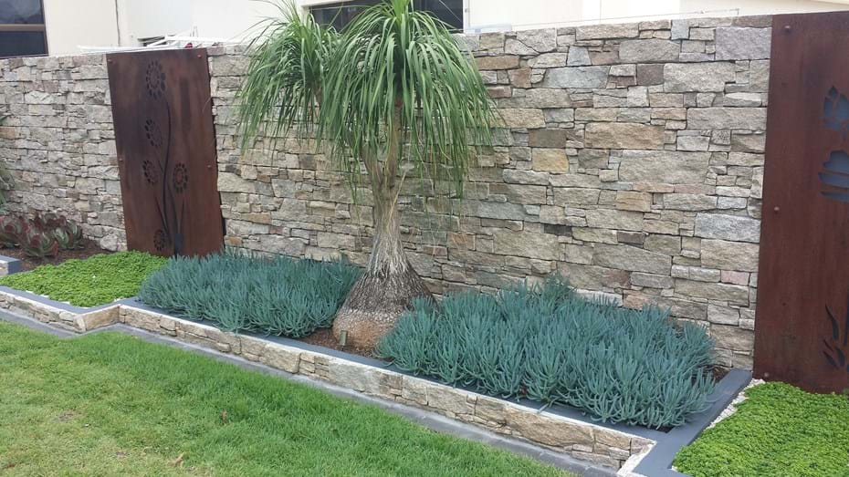 Feature Stone | Kenchi Lifestyle Gardens | Gold Coast
