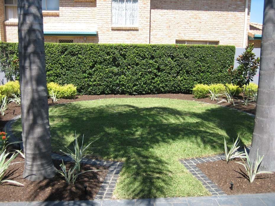 Garden Edging | Kenchi Lifestyle Gardens | Gold Coast