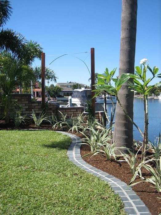 Garden Edging | Kenchi Lifestyle Gardens | Gold Coast