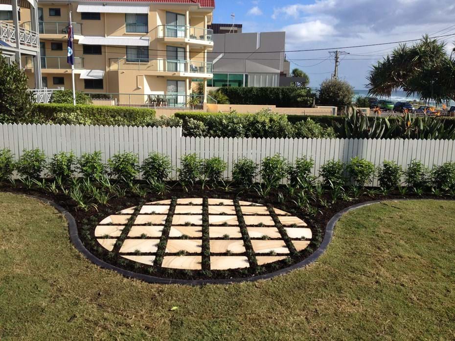 Garden Edging | Kenchi Lifestyle Gardens | Gold Coast